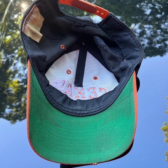 Texas Longhorns hat. One size fits all (most). - Picture 5 of 6